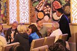 Er&ouml;ffnungsfeier mit geladenen G&auml;sten im Punjabi Bad&acute;sha (Foto: Eva Maria Wiegand)
