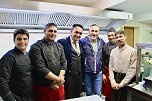 Er&ouml;ffnungsfeier mit geladenen G&auml;sten im Punjabi Bad&acute;sha (Foto: Eva Maria Wiegand)