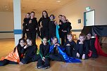 "Time and Time again" gespielt von Sch&uuml;lerinnen und Sch&uuml;lern des Salza Gymnasiums und der Grundschule Sonnenhof (Foto: Stefanie Richter)