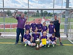 Kleine Kicker ganz gro&szlig; - in Bad Langensalza ma&szlig;en sich die Fu&szlig;ballmannschaften der Grundschulen (Foto: Markus Fromm)