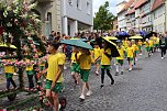 Gro&szlig;er festlicher Umzug zum 211. Brunnenfest in Bad Langensalza (Foto: Eva Maria Wiegand)