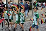 Farbenfroher Festumzug zum 211. Brunnenfest in Bad Langensalza (Foto: Eva Maria Wiegand)