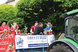 Farbenfroher Festumzug zum 211. Brunnenfest in Bad Langensalza (Foto: Eva Maria Wiegand)