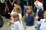 211. Brunnenfestumzug in Bad Langensalza mit vielen fr&ouml;hlichen Akteuren (Foto: Eva Maria Wiegand)