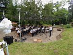Konzert des Thüringer Polizeiorchesters im Park Hohenrode (Foto: Förderverein Park Hohenrode) Konzert des Thüringer Polizeiorchesters im Park Hohenrode (Foto: Förderverein Park Hohenrode)