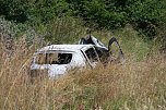 Ein ausgebrannter Wagen mit einer Leiche wurde heute bei Nordhausen gefunden (Foto: S.Dietzel)