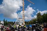 F&uuml;r die gute Sache durch den Harz - rund 80 Motorr&auml;der nahmen am "Ride for Charity" teil (Foto: Nicole Mattern)