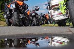 F&uuml;r die gute Sache durch den Harz - rund 80 Motorr&auml;der nahmen am "Ride for Charity" teil (Foto: Nicole Mattern)