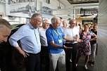 Zwischen Famulus und Brockenhexe: Niedersachsens Ministerpr&auml;sident Stephan Weil und Th&uuml;ringens Innenminister Georg Maier (beide SPD) besuchten heute das IFA-Museum (Foto: agl)