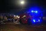 In Nordhausen mussten in der Nacht brennende Fahrzeuge gel&ouml;scht werden (Foto: S. Dietzel)