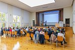 Die langj&auml;hrigen Mitglieder des Fachbereichs Ingenieurwissenschaften der Hochschule Nordhausen wurden feierlich verabschiedet � umrahmt von emotionalen Reden, musikalischen Beitr&auml;gen und bleibenden Erinnerungen.  (Foto: Maurice T&ouml;pfer)