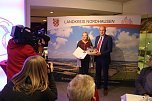Der Landkreis hat heute die Th&uuml;ringer Ehrenamtscard an verdiente Einwohner der Region verliehen (Foto: agl)