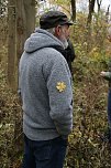 Artistik zwischen Baum und Borke - im Park Hohenrode lud man zu einem k&uuml;nsterlischen Waldspaziergang (Foto: agl)