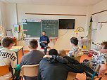 Vorlesetag am Förderzentrum Pestalozzi in Nordhausen (Foto: Förderzentrum "Johann Heinrich Pestalozzi" Nordhausen) Vorlesetag am Förderzentrum Pestalozzi in Nordhausen (Foto: Förderzentrum "Johann Heinrich Pestalozzi" Nordhausen)
