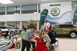 Weihnachtsbau in der Skoda-Autowelt geschm&uuml;ckt (Foto: AHP)