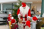 Weihnachtsbau in der Skoda-Autowelt geschm&uuml;ckt (Foto: AHP)