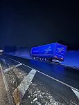 Unfall in Greu&szlig;en - Pkw kollidiert, in der Stra&szlig;e Hinter der Ziegelh&uuml;tte in Fahrtrichtung B4, mit Sattelzug (Foto: Si. Dietzel )