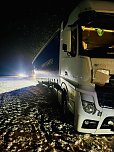 Unfall in Greu&szlig;en - Pkw kollidiert, in der Stra&szlig;e Hinter der Ziegelh&uuml;tte in Fahrtrichtung B4, mit Sattelzug (Foto: Si. Dietzel )