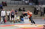 Sportlerinnen und Sportler begeisterten beim Indoor-Kugelstoßen, in der Wiedigsburghalle in Nordhausen, das Publikum (Foto: Eva Maria Wiegand) Sportlerinnen und Sportler begeisterten beim Indoor-Kugelstoßen, in der Wiedigsburghalle in Nordhausen, das Publikum (Foto: Eva Maria Wiegand)