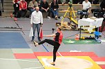 Kugelsto&szlig;-Indoor in der Wiedigsburg (Foto: Peter Blei)