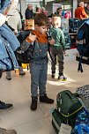 Damit zum Schulanfang alles sitzt - Impressionen vom Schulranzentag bei Skoda (Foto: Sven Tetzel)