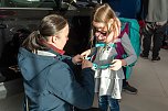 Damit zum Schulanfang alles sitzt - Impressionen vom Schulranzentag bei Skoda (Foto: Sven Tetzel)