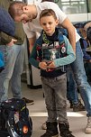 Damit zum Schulanfang alles sitzt - Impressionen vom Schulranzentag bei Skoda (Foto: Sven Tetzel)