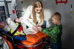 Damit zum Schulanfang alles sitzt - Impressionen vom Schulranzentag bei Skoda (Foto: Sven Tetzel)