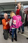 Damit zum Schulanfang alles sitzt - Impressionen vom Schulranzentag bei Skoda (Foto: Sven Tetzel)