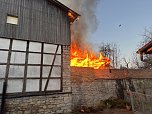 Scheunenbrand heute Morgen in Himmelsberg (Foto: S.Dietzel) Scheunenbrand heute Morgen in Himmelsberg (Foto: S.Dietzel)