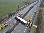 Bergung an der Unfallstelle (Foto: S. Dietzel) Bergung an der Unfallstelle (Foto: S. Dietzel)