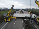 Bergung an der Unfallstelle (Foto: S. Dietzel) Bergung an der Unfallstelle (Foto: S. Dietzel)