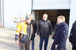 Ortsbegehung einer m&ouml;glichen neuen Halle f&uuml;r Federn O&szlig;wald (Foto: oas)