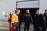 Ortsbegehung einer m&ouml;glichen neuen Halle f&uuml;r Federn O&szlig;wald (Foto: oas)