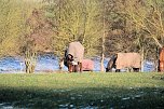 Unterwegs in der kalten Windl&uuml;cke (Foto: Peter Blei)
