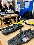 Junge Forscherinnen und Forscher pr&auml;sentieren ihre spannenden Projekte beim Regionalwettbewerb Jugend forscht Nordth&uuml;ringen an der Hochschule Nordhausen. (Foto: Tina Bergknapp)