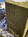Steinkreuze, Grenzsteine, Mayas und andere Merkw&uuml;rdigkeiten. Wanderung im Februar (Foto: Wolfgange Lehmann)