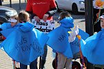 Einhundertundzwanzig Kindergartenkinder feierten mit ihren Erzieherinnen und Erziehern das 20. Jubil&auml;um des Schwefel-Sole-Heilbades Bad Langensalza mit einem Festumzug (Foto: Eva Maria Wiegand)