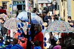 Einhundertundzwanzig Kindergartenkinder feierten mit ihren Erzieherinnen und Erziehern das 20. Jubil&auml;um des Schwefel-Sole-Heilbades Bad Langensalza mit einem Festumzug (Foto: Eva Maria Wiegand)