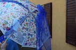 Einhundertundzwanzig Kindergartenkinder feierten mit ihren Erzieherinnen und Erziehern das 20. Jubil&auml;um des Schwefel-Sole-Heilbades Bad Langensalza mit einem Festumzug (Foto: Eva Maria Wiegand)