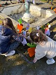 Kinder der "F&ouml;rstemann"Schule schm&uuml;ckten Brunnen m Kunsthaus  (Foto: Melissa Boss/ Sandra Kirchberg/ Melanie Pischel)