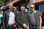 Die Saisoner&ouml;ffnung f&uuml;r die Harzer Wandernadel feierte man auf der Burgruine Hohenstein (Foto: Pressestelle Landratsamt)