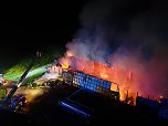 Brand in der Nacht  (Foto: Pascal Winkler, Silvio Dietzel, THW Sondershausen, Feuerwehr)