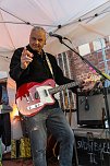 Die Kultband EMMA rockt den Innenhof der Tradi (Foto: S.Tetzel)