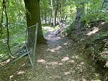 Gesperrter Wanderweg hinter den Wartt&uuml;rmchen in Nordhausen.  (Foto: vgf)