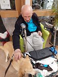 Gemeinsames Zuhause von Bewohner und Tier - in Werther gibt es jetzt einen Therapiehund (Foto: Landhaus am Schlosspark)