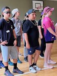 Mit gro&szlig;em Spa&szlig;,tanzten sich die Uderlebener Sch&uuml;ler in die Ferien (Foto: Elisabeth Gattermann)