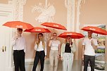 "Die Abschlussgruppe", im Bild v.l.n.r: Till Schramm, Cassie Sophie Apel, Kerstin M&uuml;hlhause, Zoe Schmitz, Jonas Lerch (Foto: Landkreis Eichsfeld (Alina W&ouml;lk))