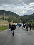 Die Herzsportgruppe machte sich auf den Weg nach Nebra und zu duftenden Rosen (Foto: Wilfried Rossmel)