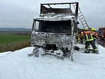 Brennender Lkw auf der A38 (Foto: S. Dietzel)